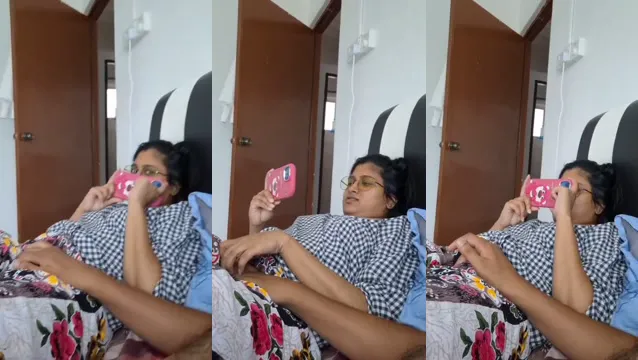 Young Desi Couple Part 7 Clothed Bed Pussy Rub Tease - কম্বলের নিচে গোপন মজায় ঠোঁট কামড়ে আনন্দ নিলো 🔥