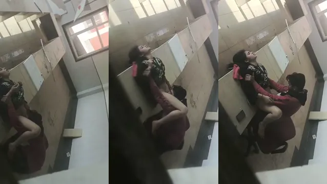 Watch Hidden Cam College Girl Pussy Eaten Hard & Fucked Deep - লুকানো ক্যামেরায় কলেজ গার্লের গরম চোদাচুদি 🔥 full viral video leaked BD