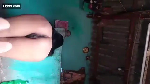 Watch Gaon Ki Ladki Nangi Video XXX - দেশি বয়ফ্রেন্ডের সাথে গ্রামের গরম মেয়ের পুরো রাত জ্বালিয়ে চোদাচুদি 🔥 full viral video leaked BD