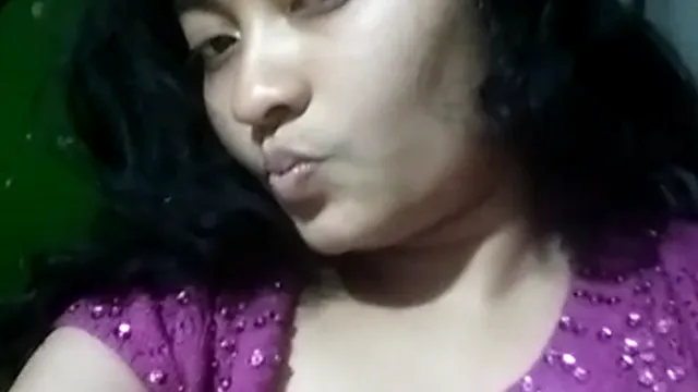 Watch Bengali Babe Sexy Strip Boob Tease for BF - বাঙালি বেবির লাস্টি স্ট্রিপ আর বুব টিজে BF পাগল 🔥 full viral video leaked BD