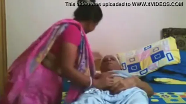 Watch Bangla Mature Dadi Breast Sucking XXX - দাদিকে একা পেয়ে দুধ চুষে চুষে খেলাম অস্থির বাংলা ম্যাচিওর 🔥 full viral video leaked BD