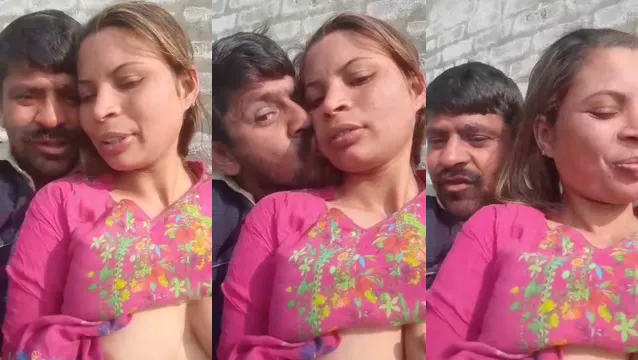 Watch Desi BF Wildly Pressing Hot Pakistani Bhabhi Boobs - পাকিস্তানি ভাবির বড় বড় দুধ টিপে টিপে পাগল করে দিলো দেশি BF 🔥 full viral video leaked