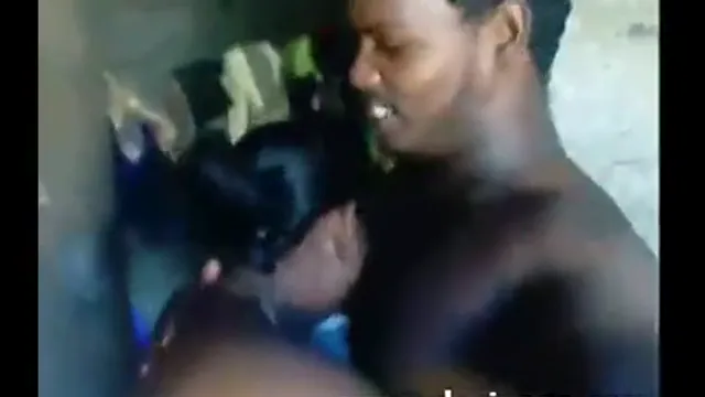 Watch Hot Village Mallu Bhabhi XXX Porn with Desi BF - গ্রামের মাল্লু ভাবির সাথে ডেসি বিএফ এর হার্ডকোর চোদাচুদি ভিডিও 🔥 full viral video leaked