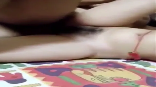 Desi Pati Patni Spoon Position Mein Jabardast Chudai - Biwi Ki Nangi Geeli Chut Mein Mota Lund Ghusa Diya Palang Pe 🔥