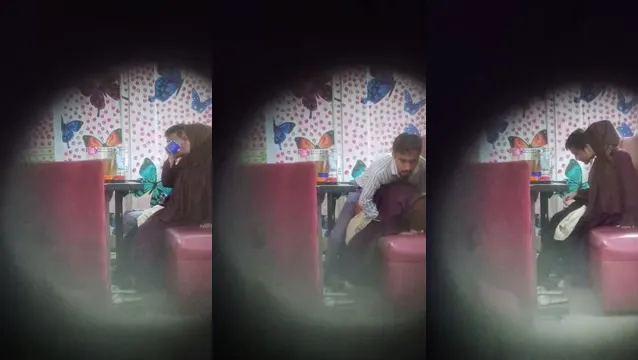 Slutty Hijabi Girl Quick Doggy Fuck With Cousin In Restaurant - হিজাবি কাজিনের সাথে রেস্টুরেন্টে পাজামা খুলে দ্রুত চোদাচুদি 🔥
