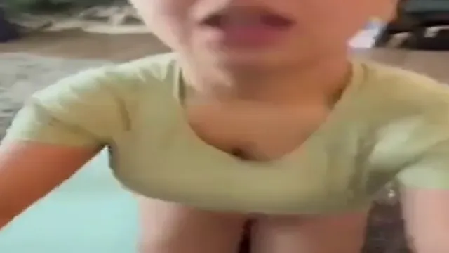 Desi Kamsin Biwi Ka Garma Garam Blowjob & Doggy Style Chudai - ললিপপের মতো চুষে পাগল করলো তারপর জোরে চোদা 🔥
