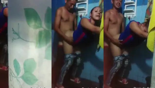 Watch Cuck Husband Laughs Watching Wife Fucked Hard Moaning Wild in Steamy Bathroom - কাকল্ড স্বামী স্ত্রীর জোরে চোদা দেখে হেসে মজা নিচ্ছে 🔥 full viral video leaked BD