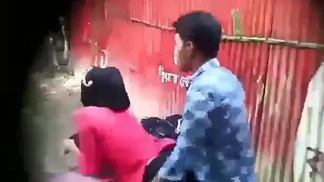 Watch Bangladeshi Girlfriend Parke Chuse Khelam Full Outdoor Blowjob - পার্কে গার্লফ্রেন্ডকে চুষে চুষে খেলাম বাংলাদেশী XXX 🔥 full viral video leaked BD