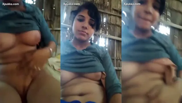 Watch Cute Assamese Village Girl Showing And Sucking Boobs For Desi BF - হট অসমের গ্রামের মেয়ে বুক দেখিয়ে চুষছে 🔥 full viral video leaked