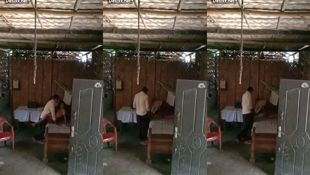 Watch Desi Hot Neighbour Bhabhi Hardcore Fucking With BF - পাশের বাসার গরম ভাবিকে চুদে তার ভোদা ভিজিয়ে দিলাম 🔥 full viral video leaked