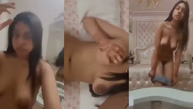 Watch Hot Sexy Slim Indian Girl Nude Boobs XXX Video With Desi BF - সেক্সি স্লিম ইন্ডিয়ান গার্ল নগ্ন বুবস দেখিয়ে BF-কে পাগল করলো 🔥 full viral video leaked BD