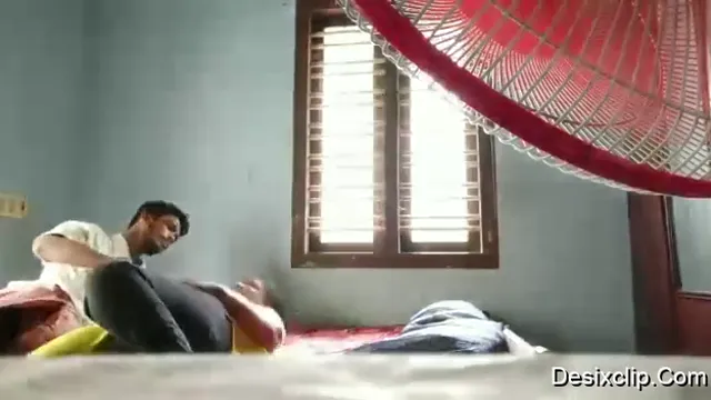 Village Aunty Teen Blowjob Scandal - গ্রামের খালার সাথে তরুণের গরম ভিডিও লিক হলো 🔥